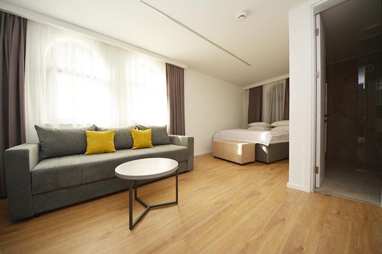 Apartment Miss Saray *