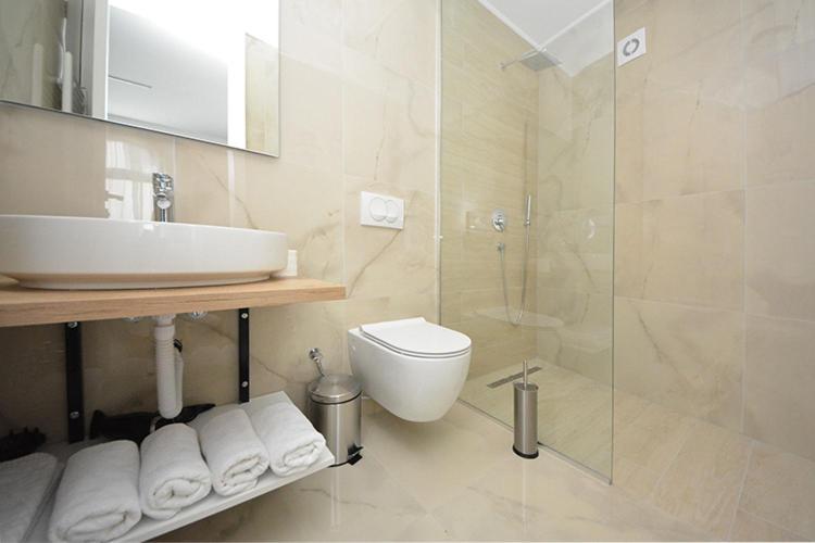 Apartment Miss Saray *